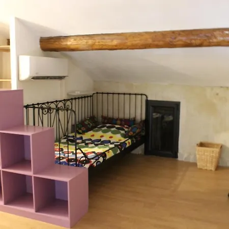 Maison De Historique Dans La Haute - * Vaison-la-Romaine